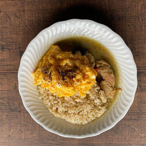 困った時のいなばのカレー 玄米ごはんのお昼